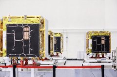 一箭四星!组成国际上首个车轮式卫星编队-国际黄金